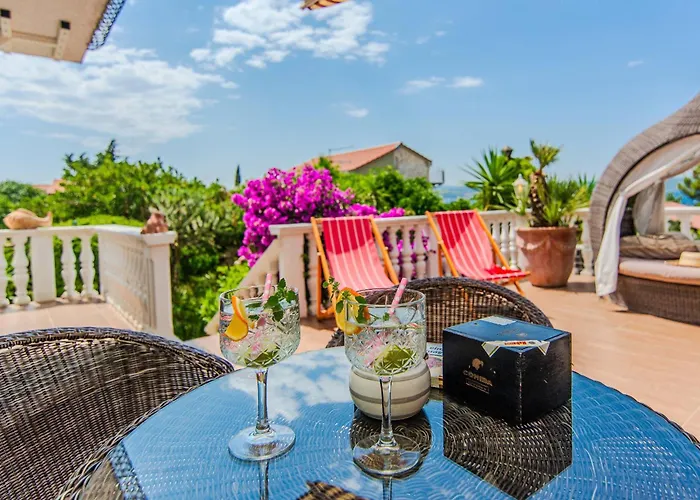 Ferienhaus Florendale With Pool